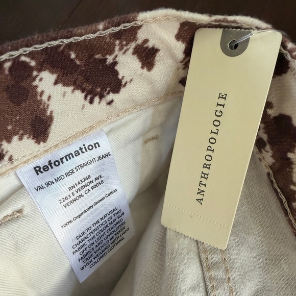 Anthropologie NWT Reformation Cow Print VAL 90s Mid Rise Straight Jeans size 29 - Picture 3 of 6